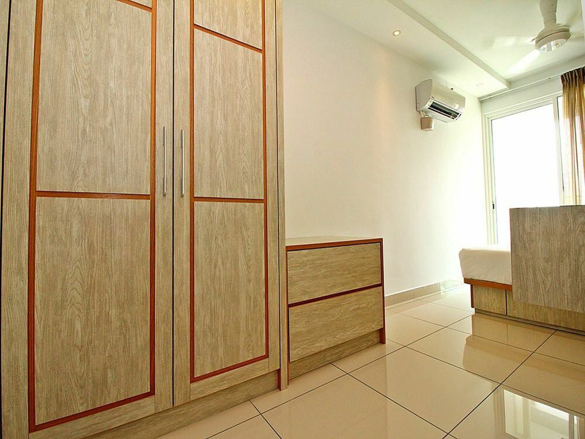 Mansion One Service Apartment George Town Exteriér fotografie